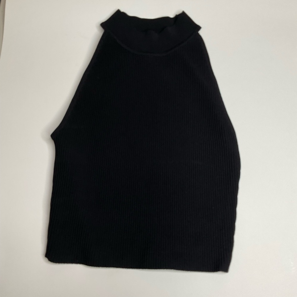 Babaton Sculpt Knit Mockneck Halter Top - Picture 2 of 5
